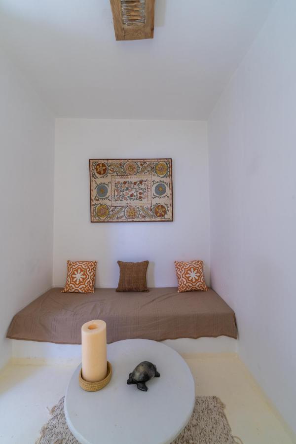 Cheeky Monkey Hotel Ghar el-Melh Luaran gambar